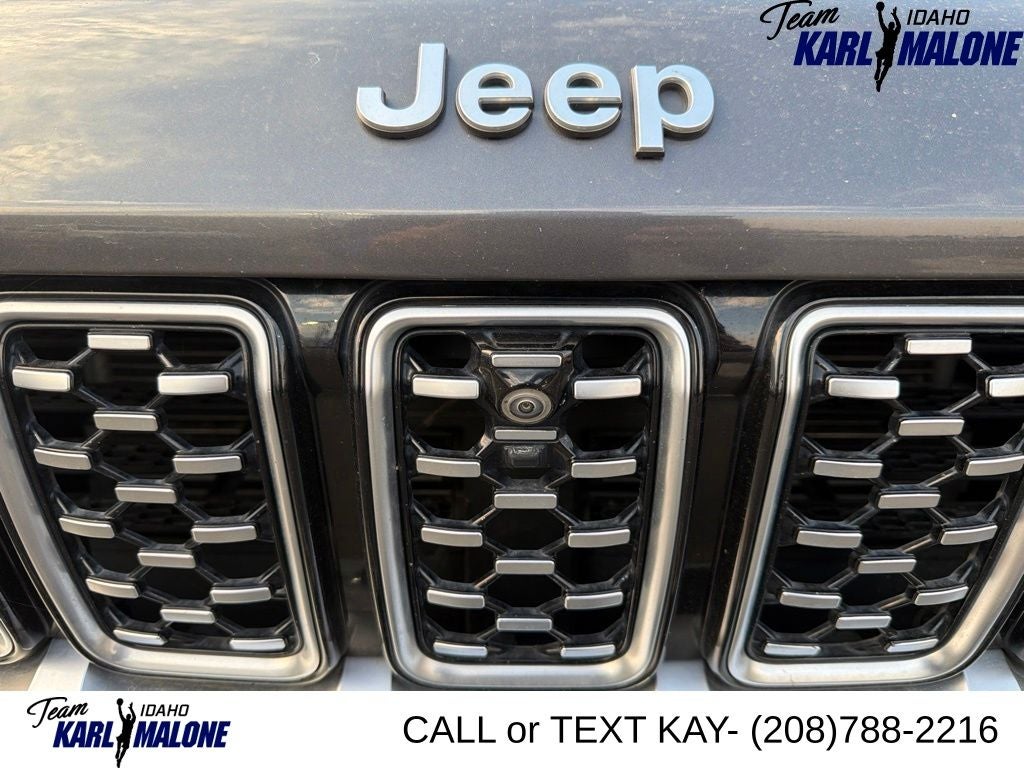 2022 Jeep Grand Cherokee Summit Reserve
