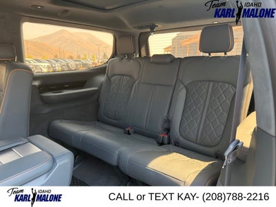 2025 Jeep Grand Wagoneer Base