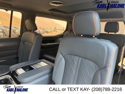2025 Jeep Grand Wagoneer Base