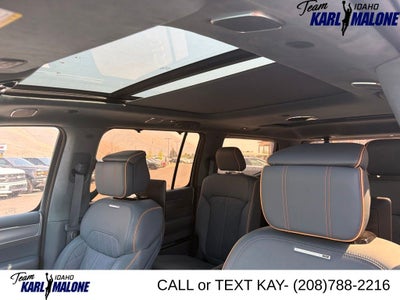 2025 Jeep Grand Wagoneer Base