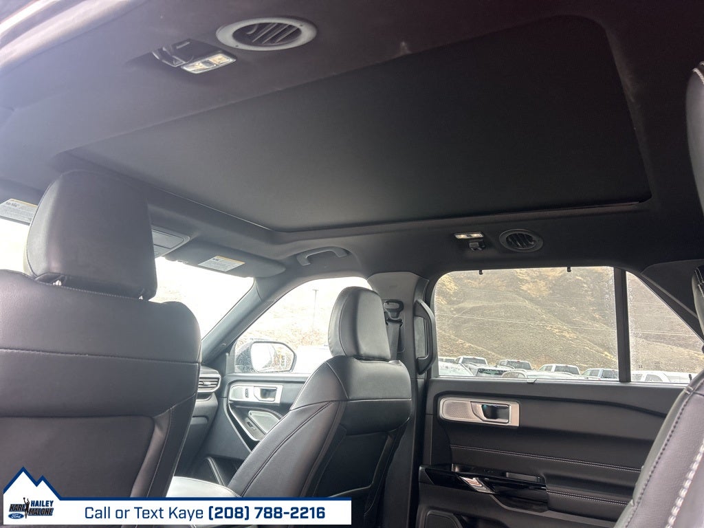 2022 Ford Explorer ST