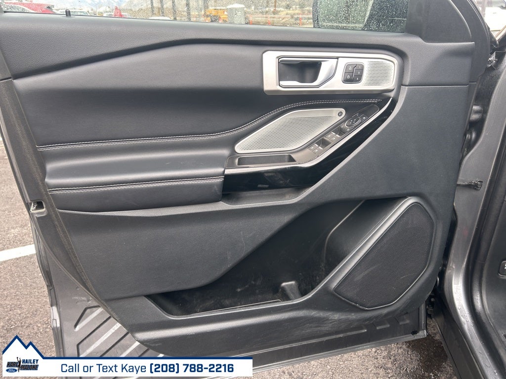 2022 Ford Explorer ST