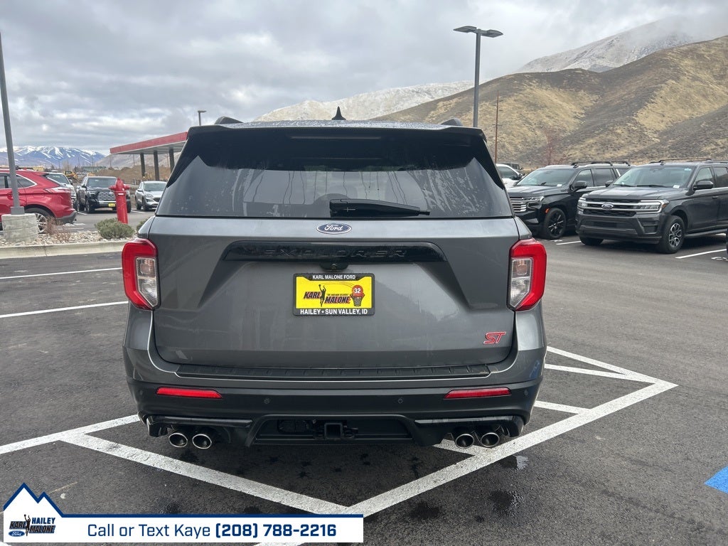 2022 Ford Explorer ST