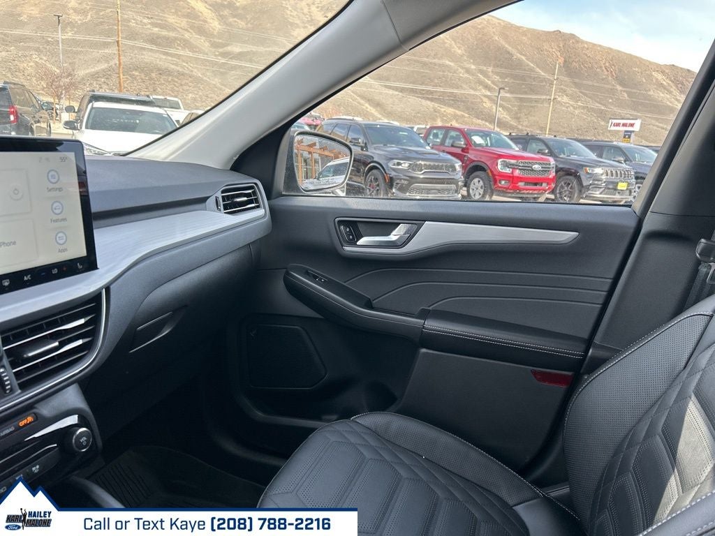 2024 Ford Escape Plug-In Hybrid Base