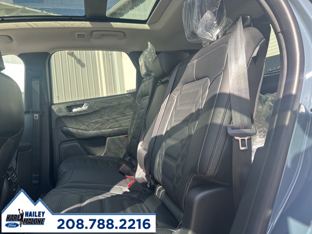 2024 Ford Escape Plug-In Hybrid Base