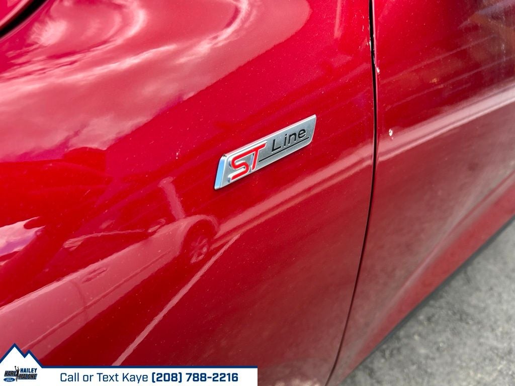 2026 Ford Escape Hybrid ST-Line Select