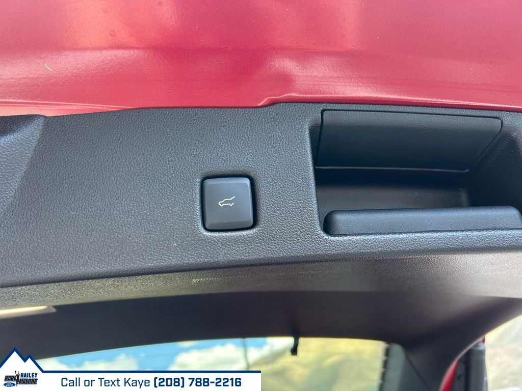 2026 Ford Escape Hybrid ST-Line Select