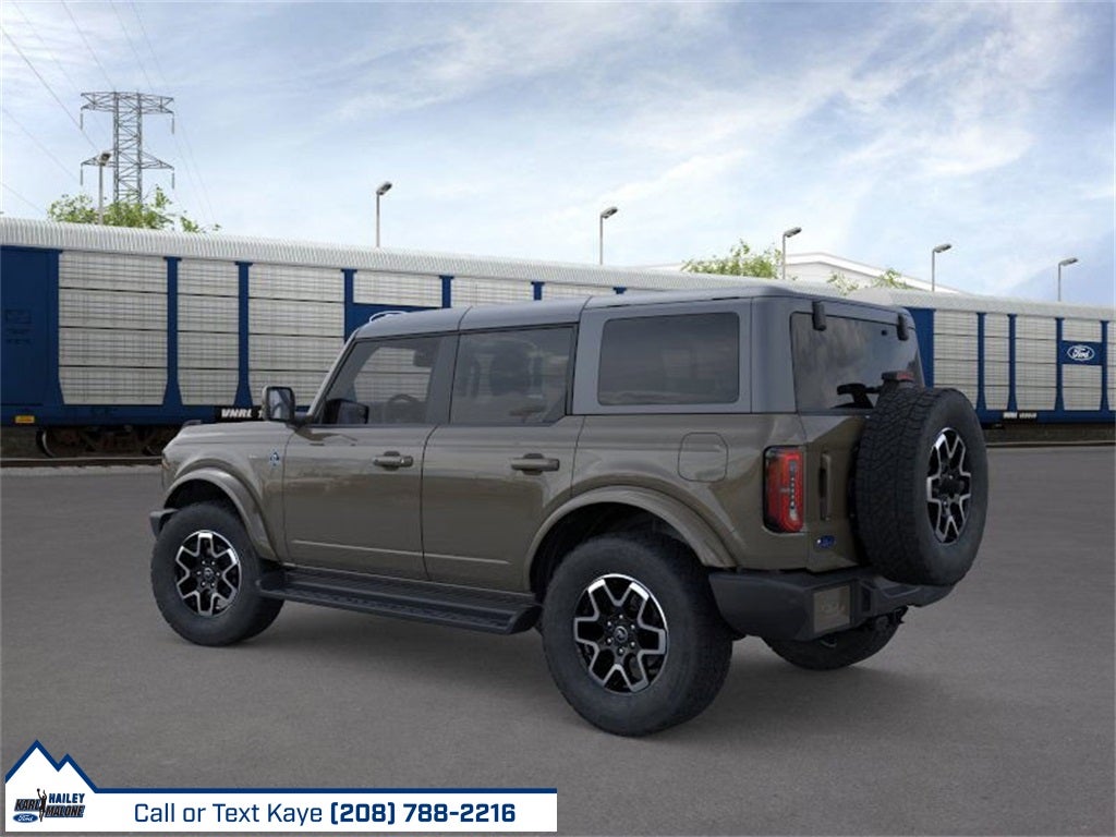 2025 Ford Bronco Outer Banks