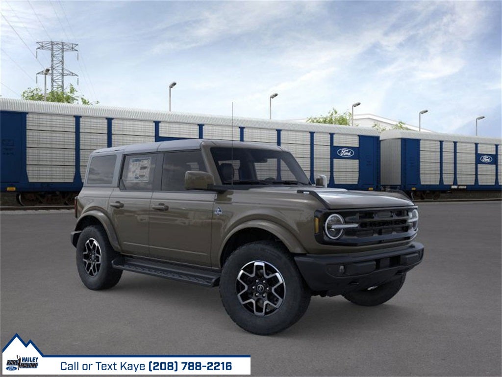 2025 Ford Bronco Outer Banks