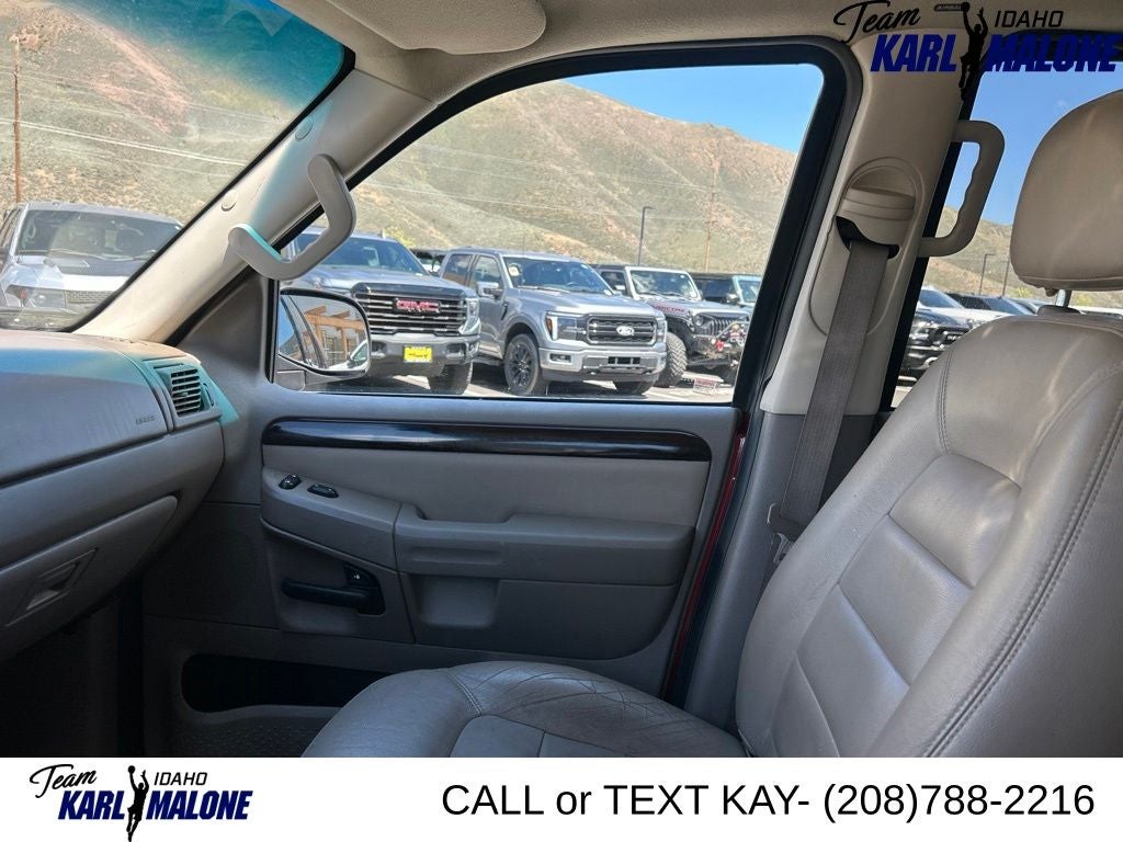2005 Ford Explorer Limited