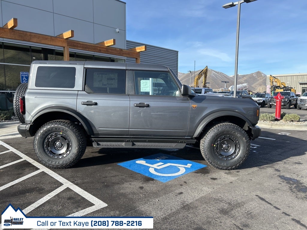 2025 Ford Bronco Badlands
