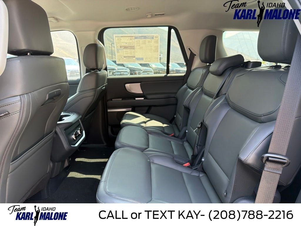 2027 Ford Expedition Active
