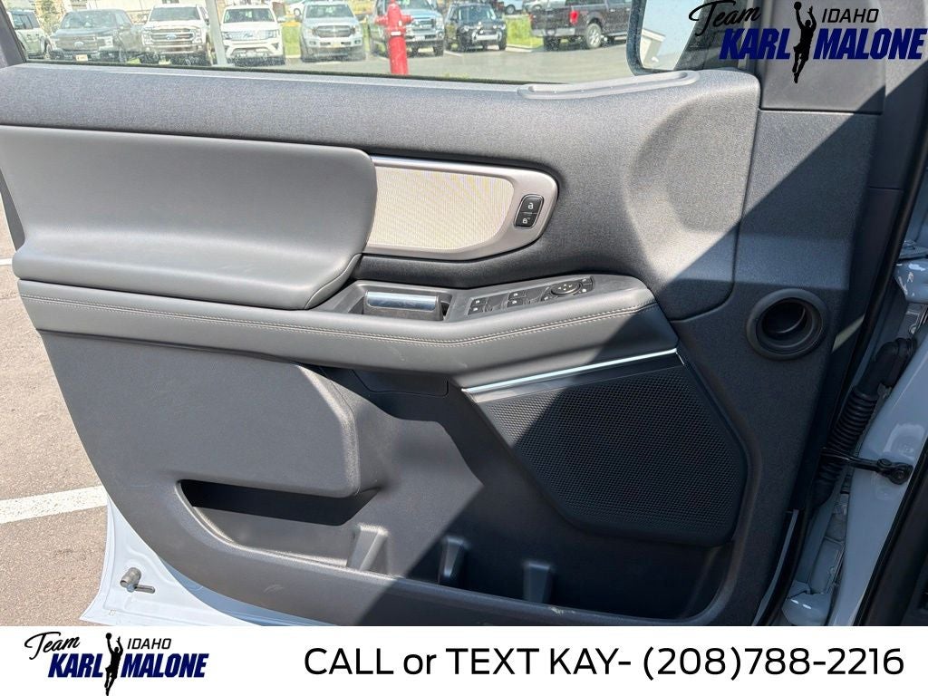 2027 Ford Expedition Active