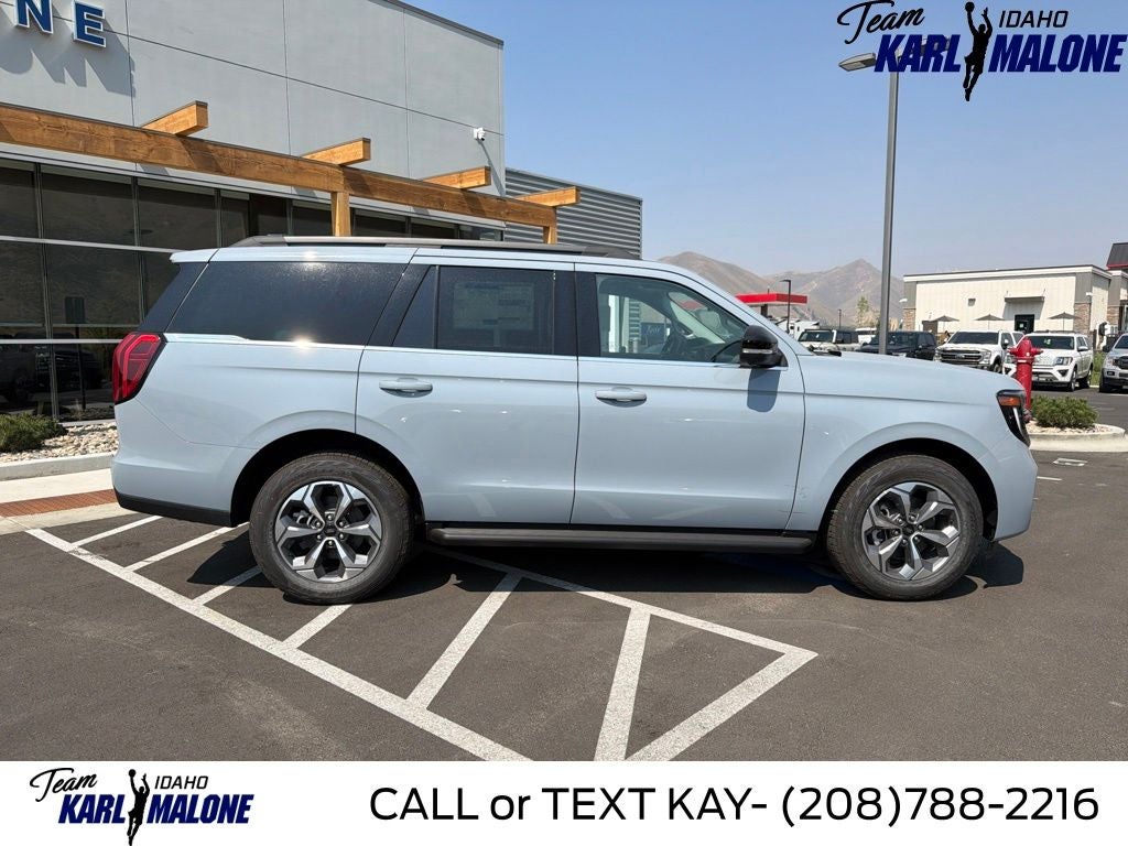 2027 Ford Expedition Active