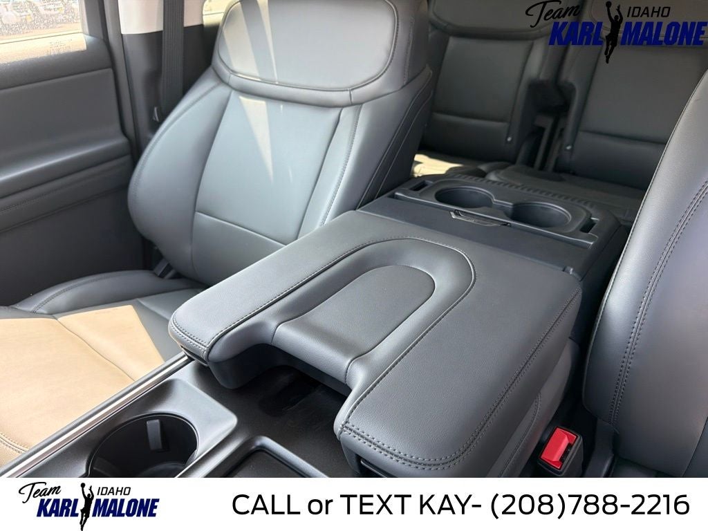2027 Ford Expedition Active