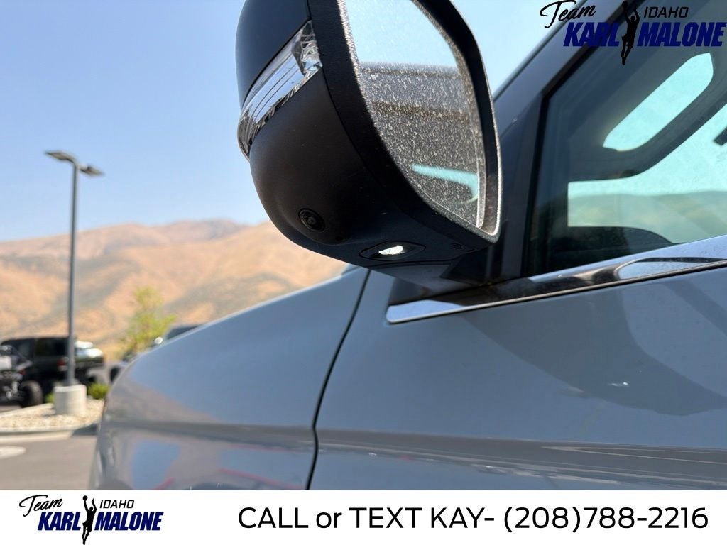 2027 Ford Expedition Active