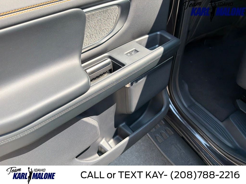 2027 Ford Expedition Tremor