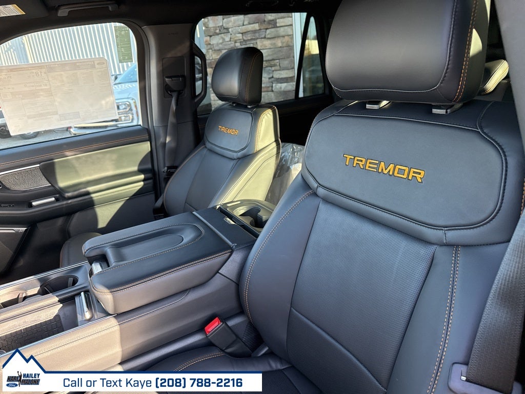 2025 Ford Expedition Tremor