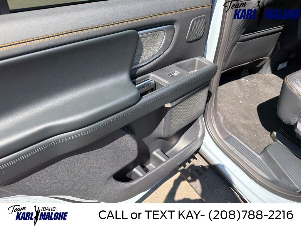 2027 Ford Expedition Tremor