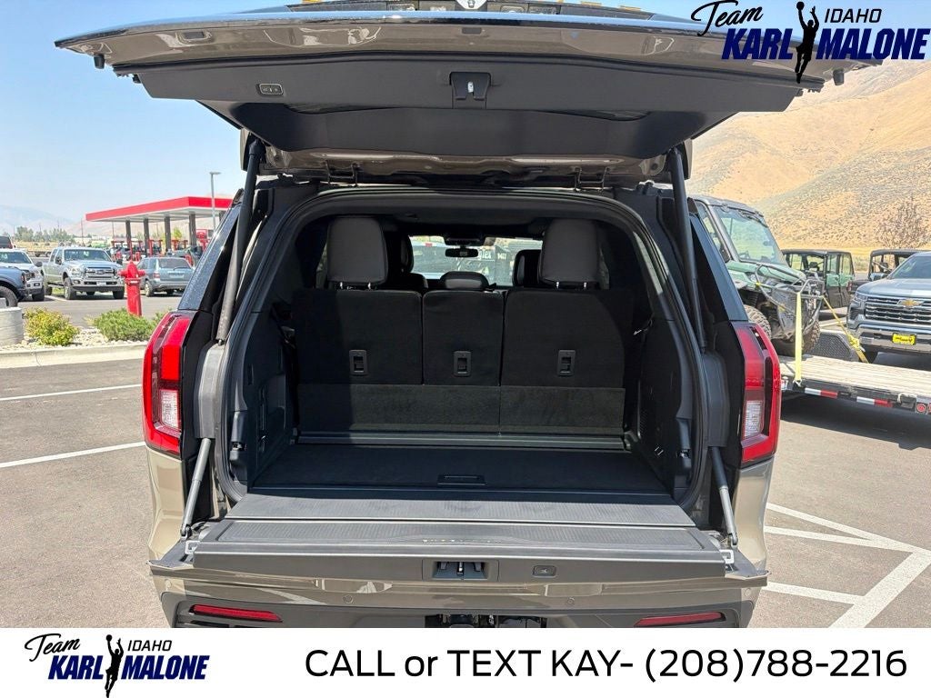 2027 Ford Expedition Tremor