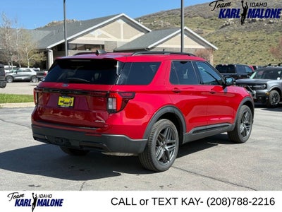2025 Ford Explorer ST-Line