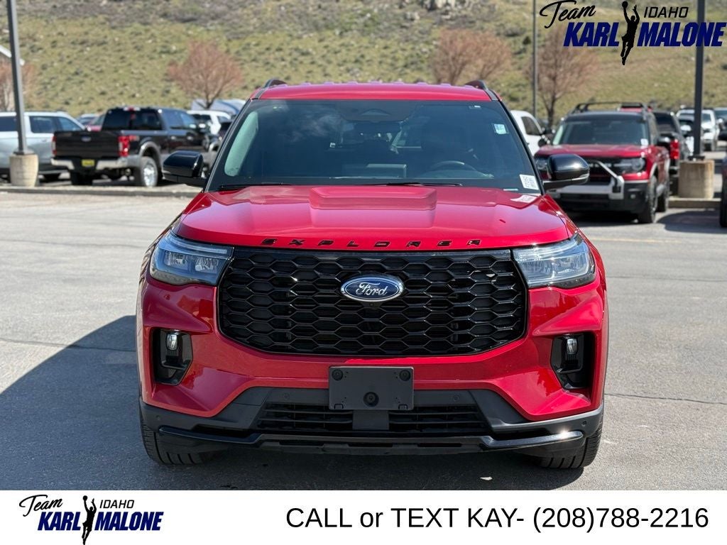 2025 Ford Explorer ST-Line