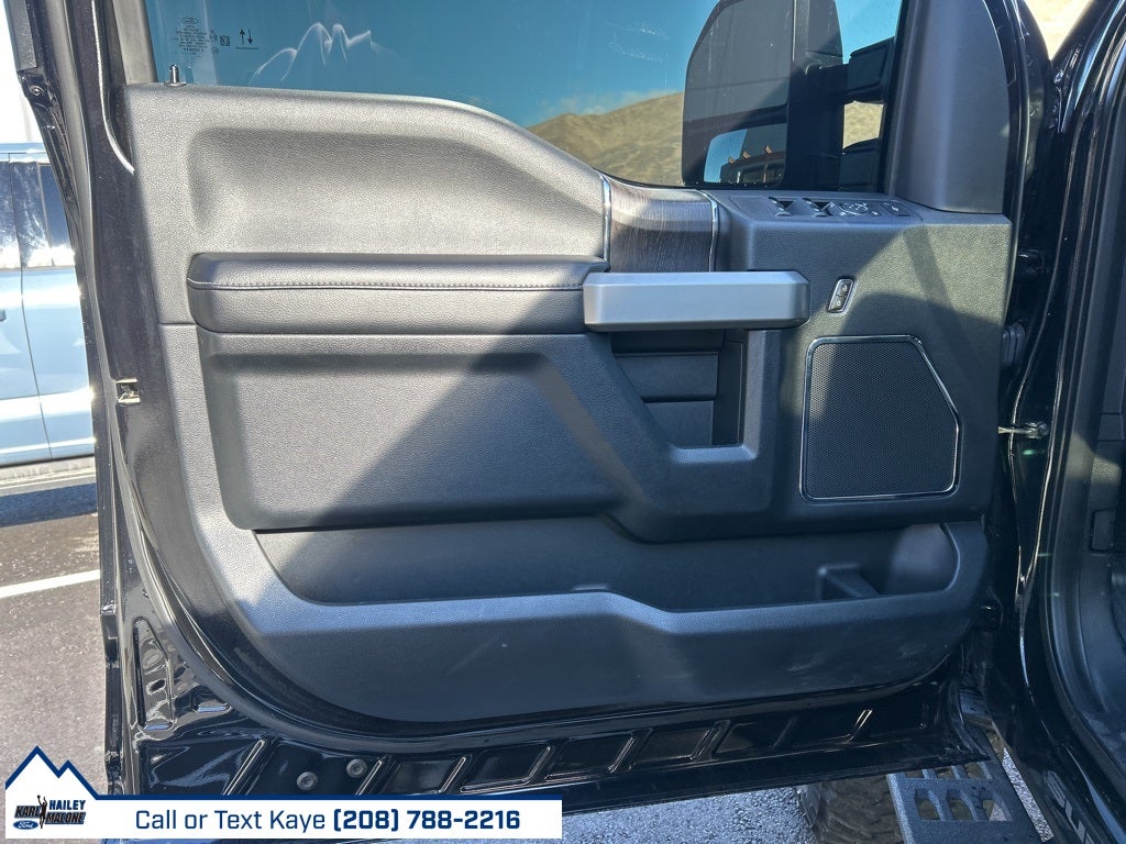 2020 Ford F-250SD Lariat Tremor