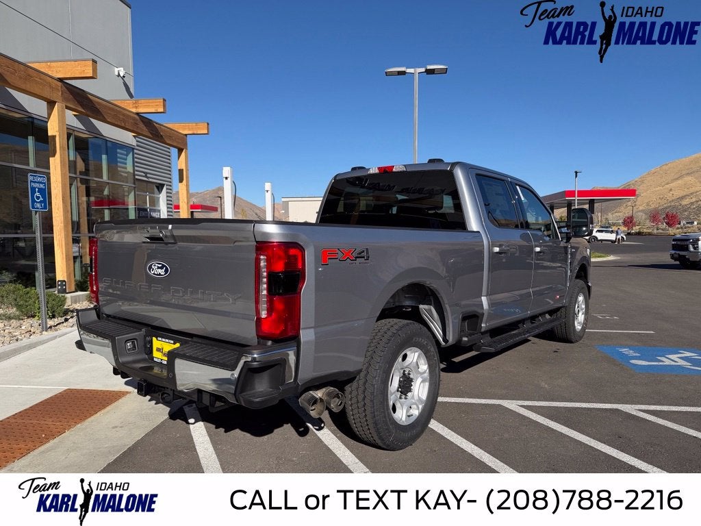 2027 Ford F-250SD XLT