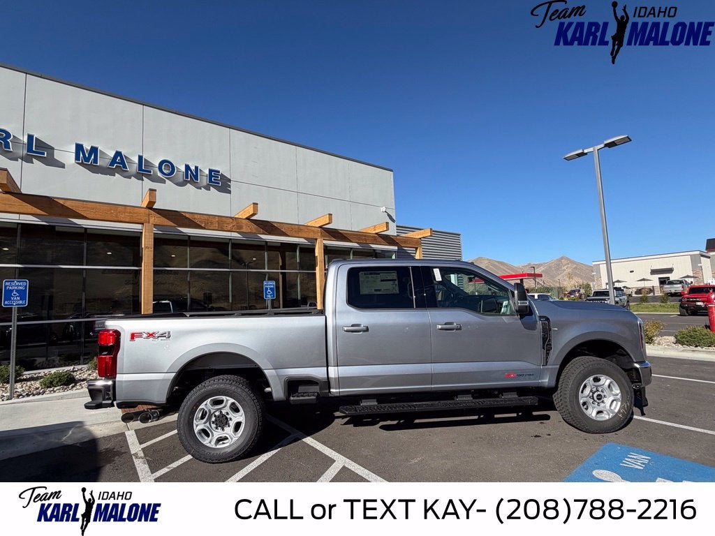2027 Ford F-250SD XLT