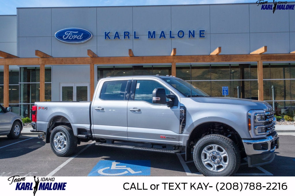 2027 Ford F-250SD XLT