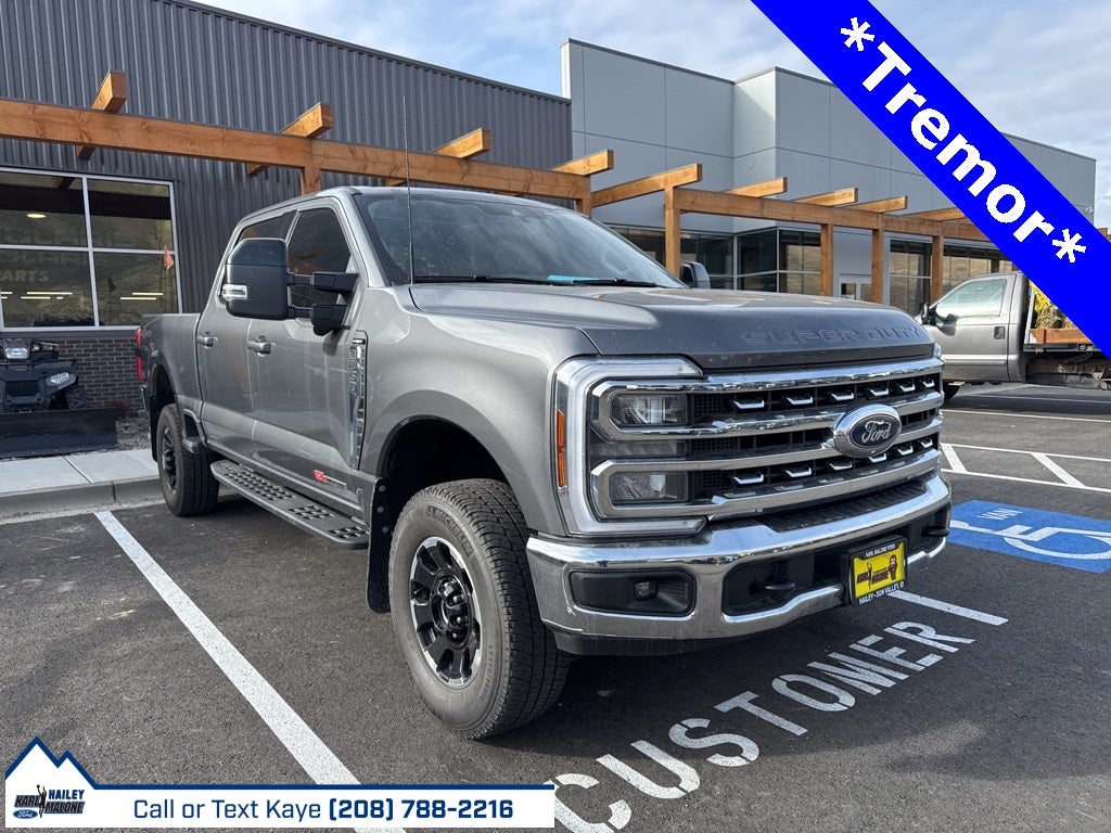 2025 Ford F-350SD Lariat