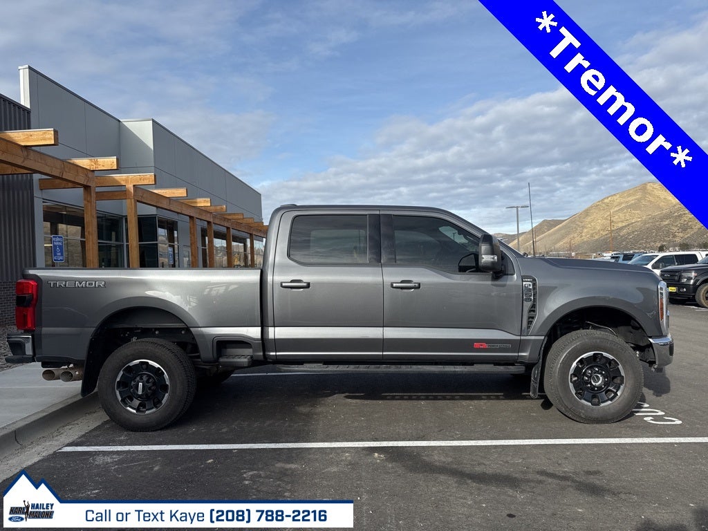 2025 Ford F-350SD Lariat