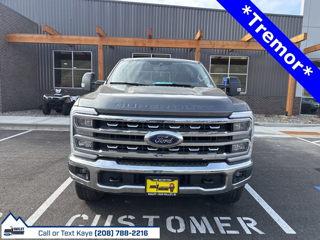 2025 Ford F-350SD Lariat