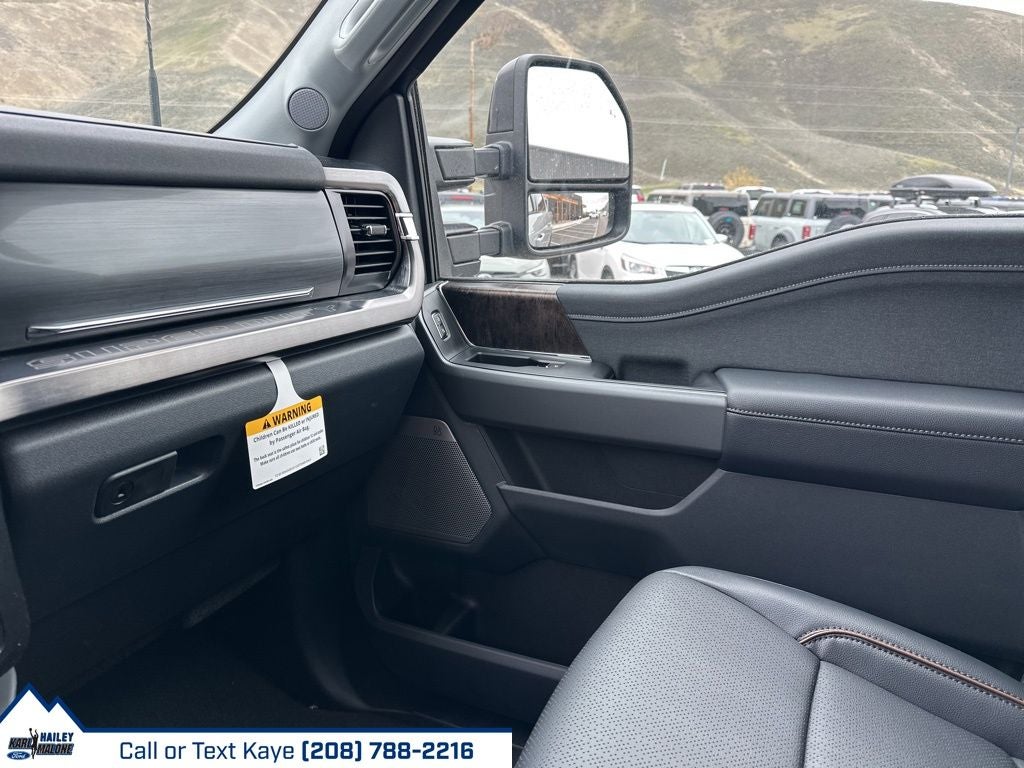 2026 Ford F-350SD Lariat