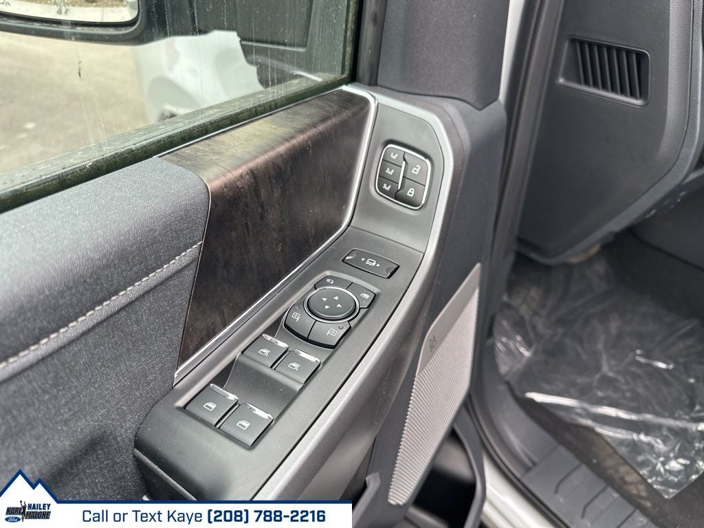 2026 Ford F-350SD Lariat