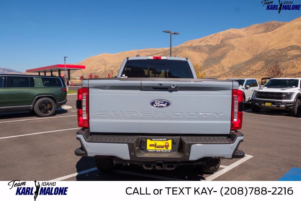 2027 Ford F-350SD Lariat
