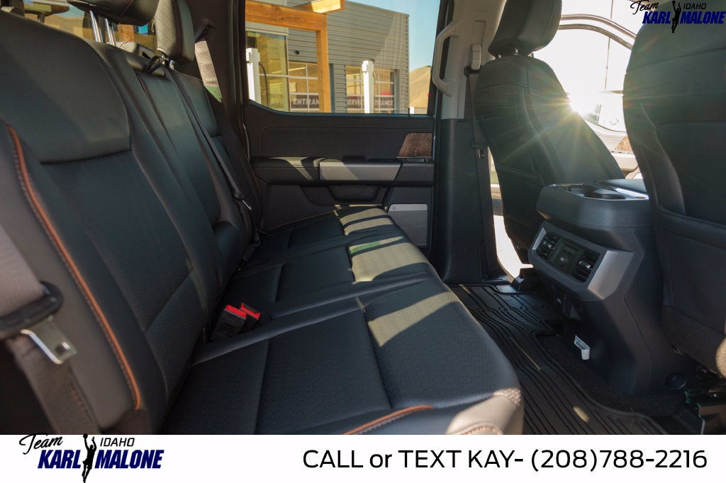 2027 Ford F-350SD Lariat
