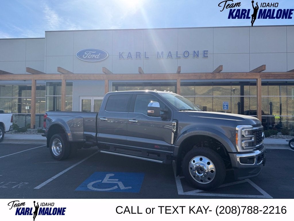 2026 Ford F-450SD Lariat DRW