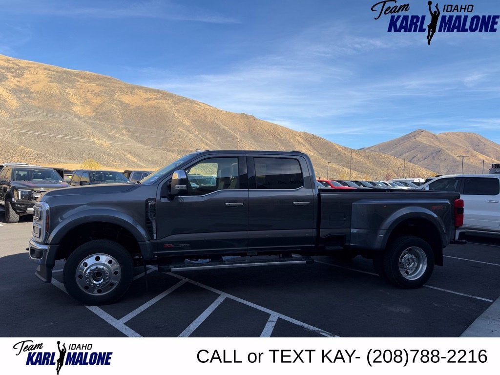 2026 Ford F-450SD Lariat DRW