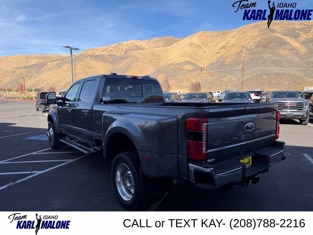2026 Ford F-450SD Lariat DRW
