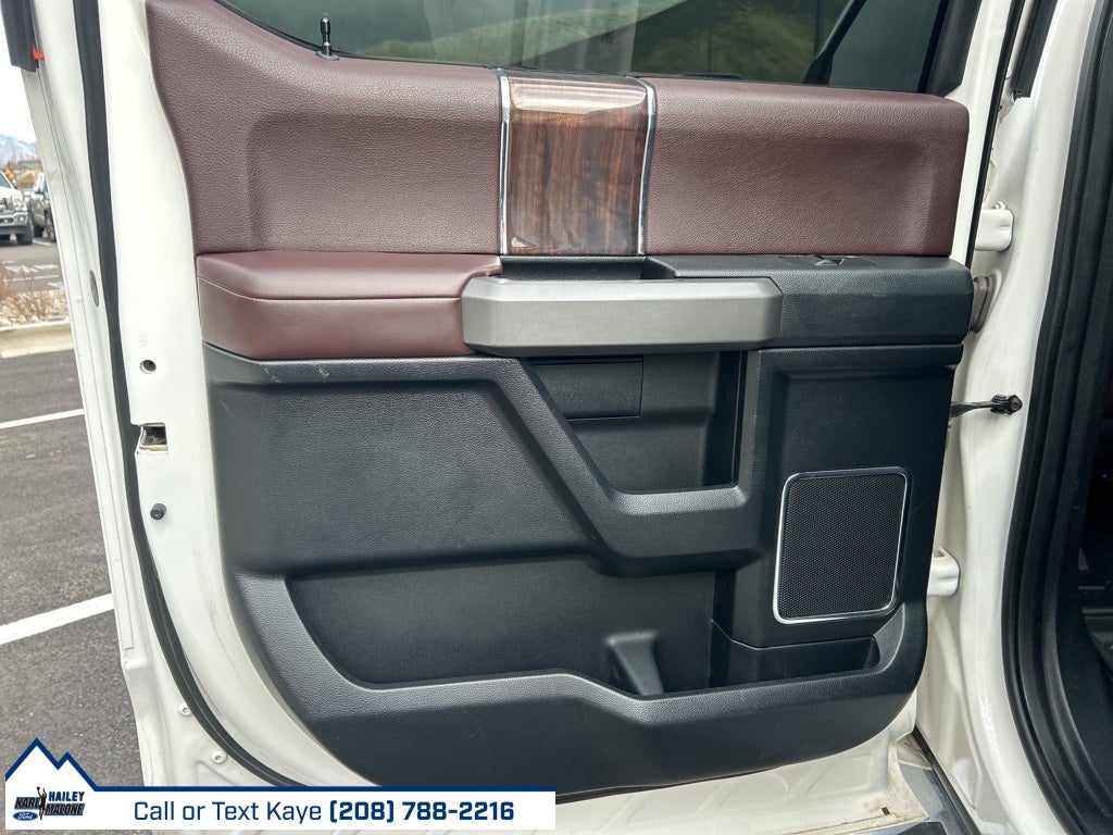 2015 Ford F-150 Platinum