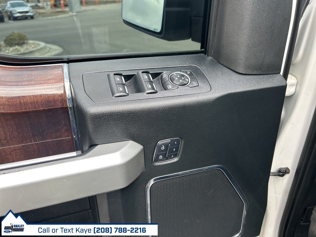 2015 Ford F-150 Platinum