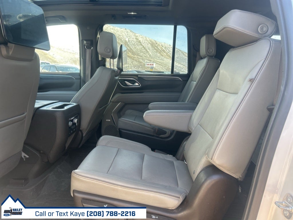 2022 GMC Yukon XL SLT