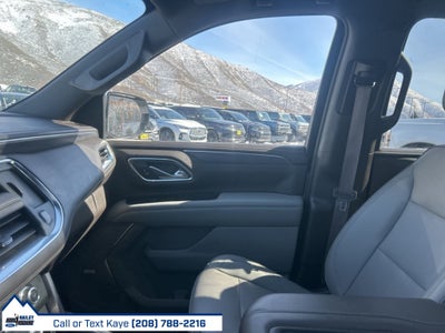 2022 GMC Yukon XL SLT