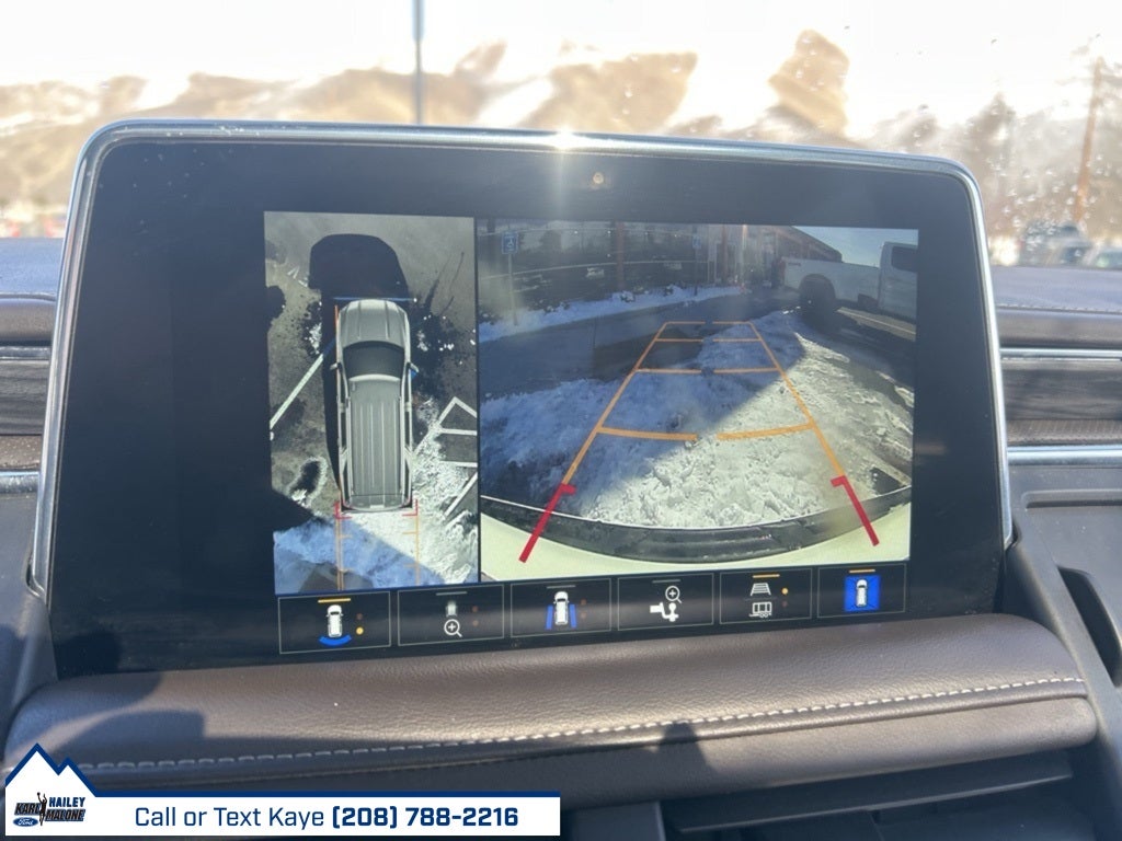 2022 GMC Yukon XL SLT