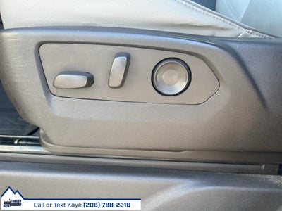 2022 GMC Yukon XL SLT