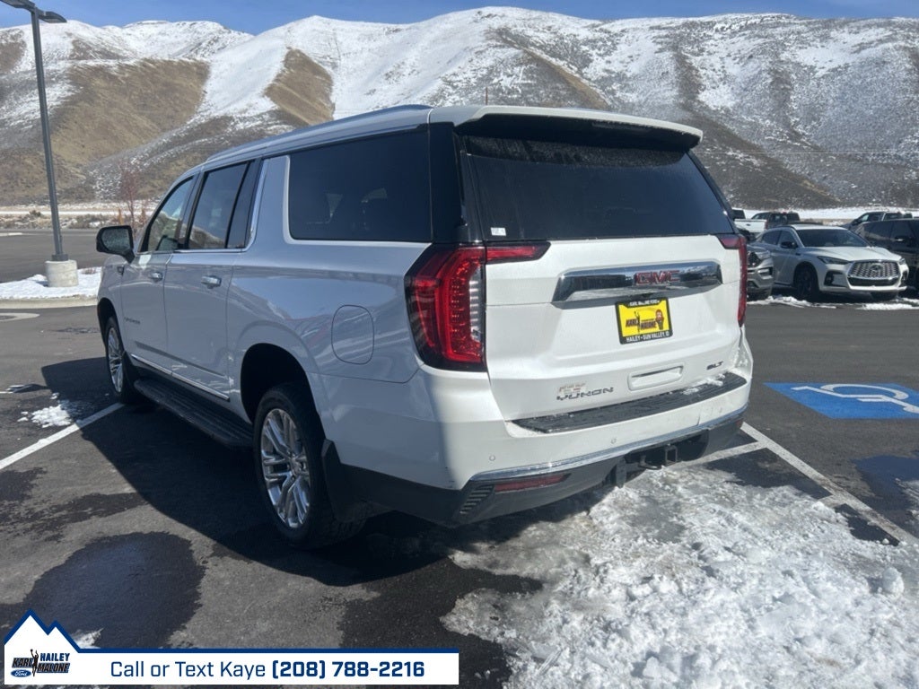 2022 GMC Yukon XL SLT