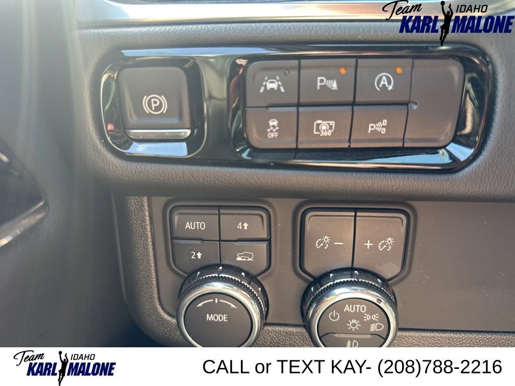 2025 GMC Yukon XL Denali