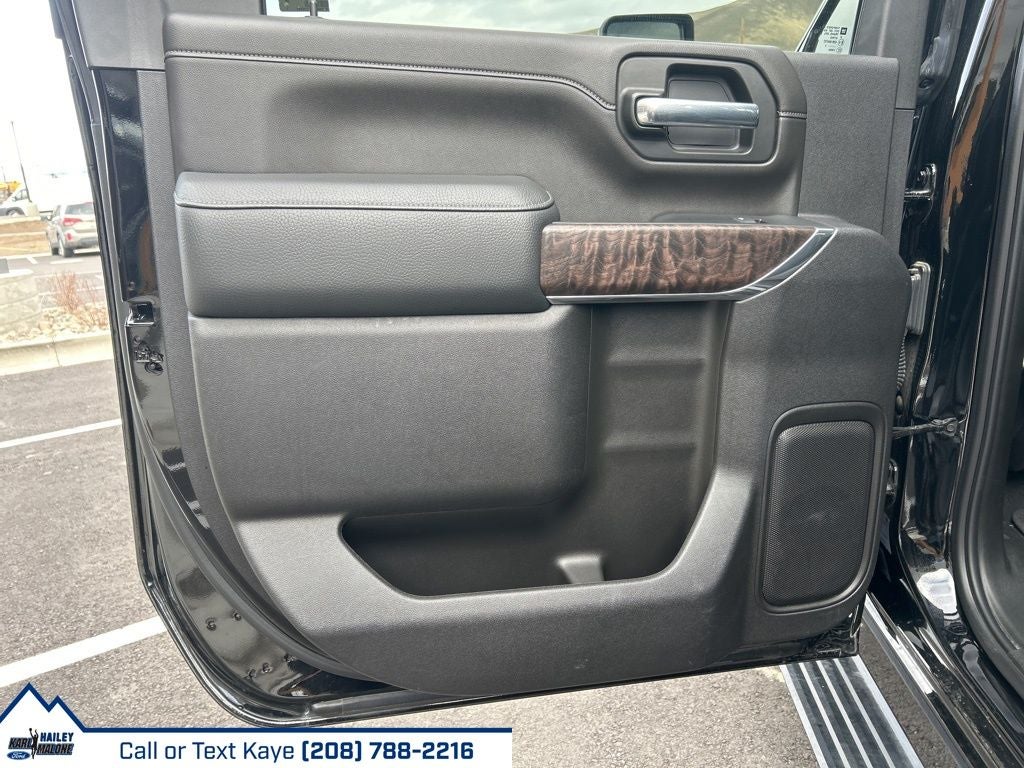 2023 GMC Sierra 3500HD Denali