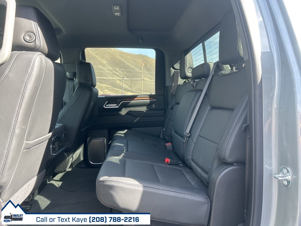 2025 GMC Sierra 2500HD Denali